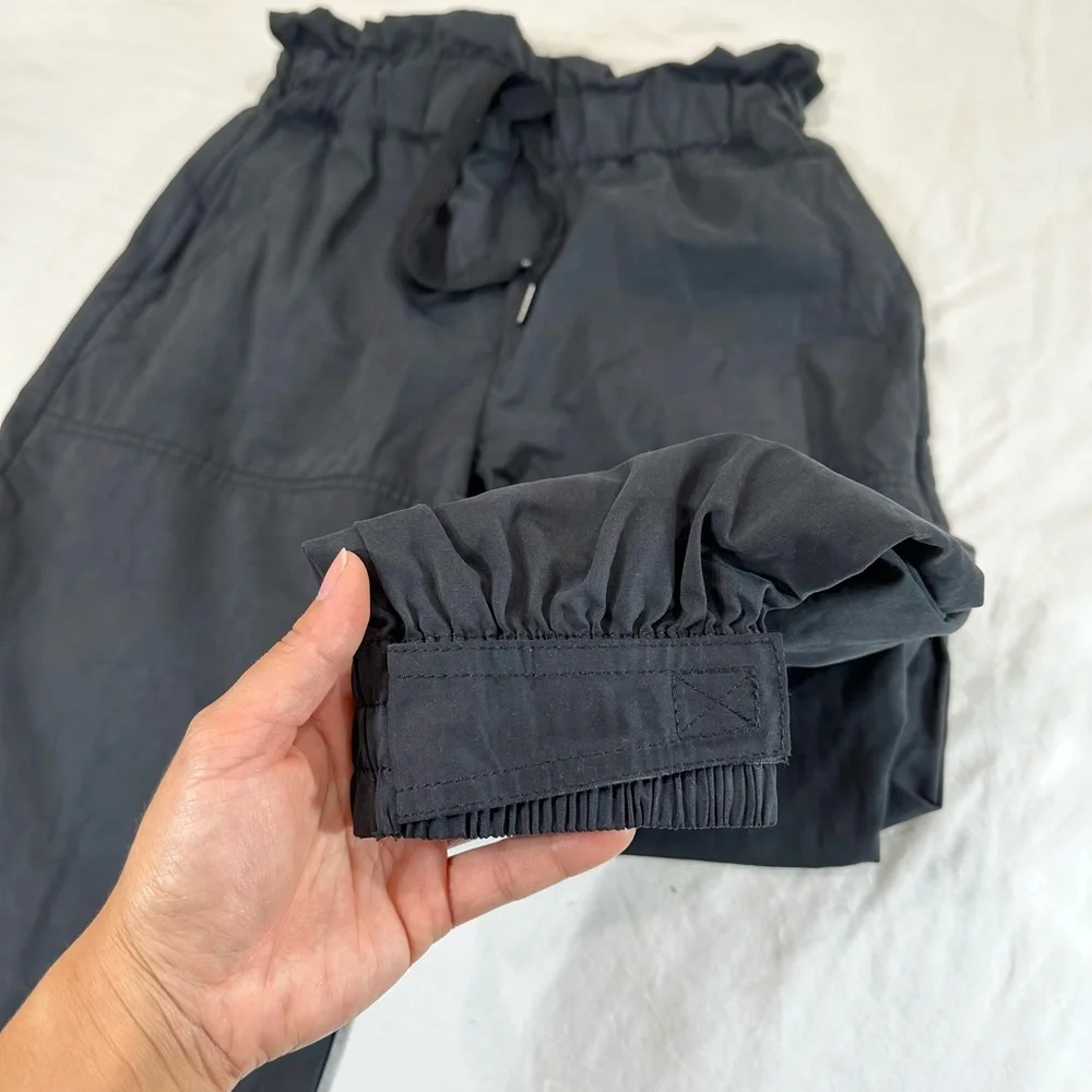 URBAN OUTFITTERS PANTS